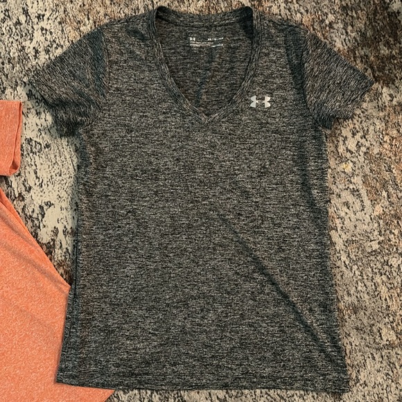 Nike/UA Shirt Bundle - Picture 2 of 3